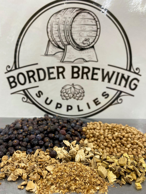 London Dry Gin Botanical Blend 50g A perfect blend of botanicals to make a classic London Dry style gin.  Traditional ingredients of Juniper Berries, Coriander seed, Licorice Root, Orris Root and Angelica Root with dried lemon peel. Run the botanicals through a 2nd pot distillation, collecting in small jars and then blending afterwards to taste. *You must run a 1st distillation (without the botanicals) to ensure a nice clean product.